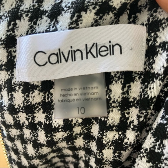 EUC Calvin Klein Black and White Checkered Sleeveless Sheath Dress (10) - Picture 7 of 7